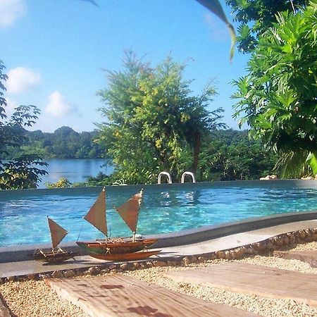 Seachange Lodge Port-Vila Extérieur photo